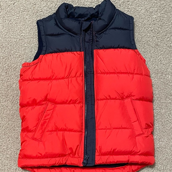 Childrens Old Navy Vest - size 5T - Picture 1 of 3